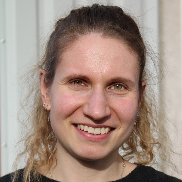 Porträt von Nina Malsy.